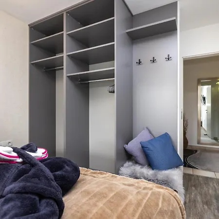 شقة Enjoy One التنماركت ام بوناغ