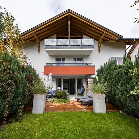 Enjoy One アルテンマルクト・イム・ポンガウ